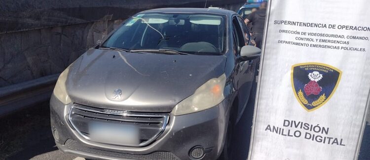 Un extranjero fue detenido en Saavedra por circular en un auto robado