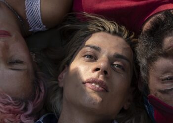 «Elda y los Monstruos», una película de Nicolás Herzog