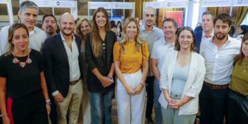 1800 mujeres participaron de la primera Expo Empleo Barrial, edición mujer 2024