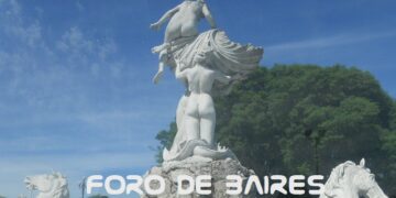 La fuente de las Nereidas, el monumento que representa el nacimiento de la Diosa de Venus