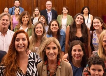La Legislatura declaró de Interés al libro ‘Aunque ella no lo sepa’