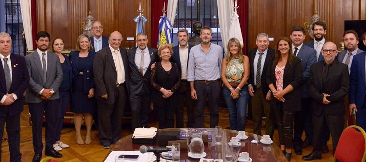 La Legislatura firmó un acuerdo con la Junta Departamental de Maldonado de Uruguay