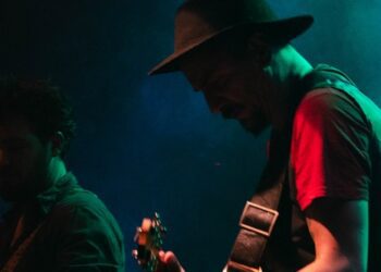 «Hacha de Papel» presenta «Cruel Comedia Divina» en La Tangente