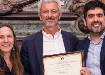 La Legislatura declaró a Carlos Gamerro como Personalidad Destacada
