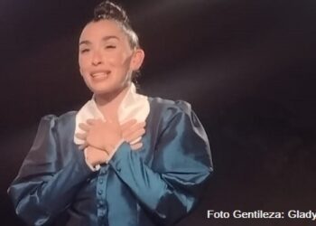 Entrevista a Rafaela Gamba y Ariel Haal, protagonistas de la obra de teatro «Margarita Sánchez de Nadie»