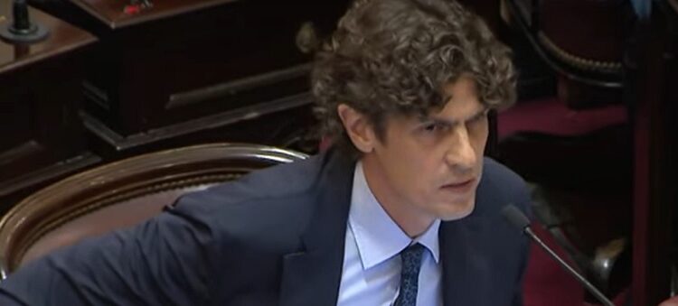 Martín Lousteau: «El aumento de las prepagas es culpa del DNU 70/2023 de Javier Milei»
