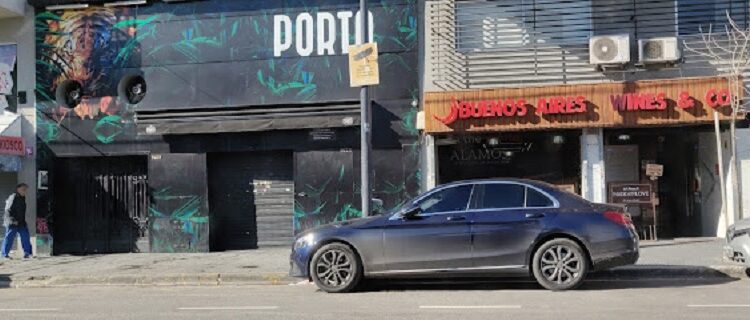 Amenazas agravadas por portación de arma de fuego en Av. Córdoba y Av. Scalabrini Ortiz