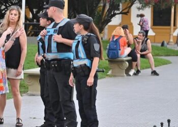 Seguridad en tu Barrio: este jueves se celebran nuevos encuentros en simultáneo entre vecinos, comisarios y autoridades en toda la Ciudad
