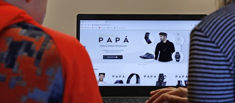 Día del Padre: 5 consejos de Defensa al Consumidor de la Ciudad a la hora de elegir un regalo