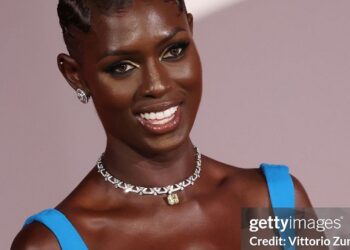 Jodie Turner-Smith protagoniza un Thriller Político basado en la aclamada serie «Le Bureau»