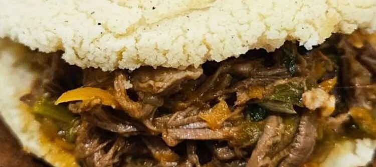 Llega «La Noche de las Arepas» en muchos locales adheridos