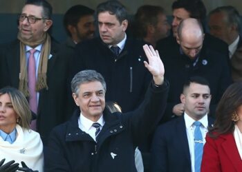 Jorge Macri participó del desfile militar para celebrar el Día de la Independencia