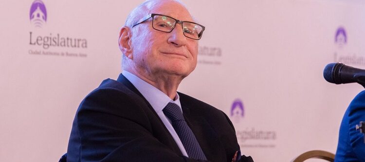 Ernesto Cherquis Bialo fue declarado como Personalidad Destacada de la Ciudad