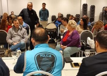 Seguridad en tu Barrio: vecinos, comisarios y autoridades vuelven a reunirse este jueves en las comunas