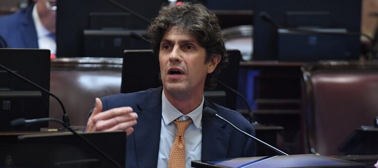Financiamiento universitario: Martín Lousteau cree que “el presidente no se va a animar a vetarlo”