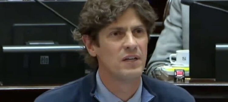 Martín Lousteau cuestionó el veto de Milei y afirmó: “Vamos a insistir con la Ley en defensa de nuestros adultos mayores”