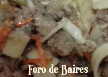Tallarines cintas salteados con verduras y carne picada