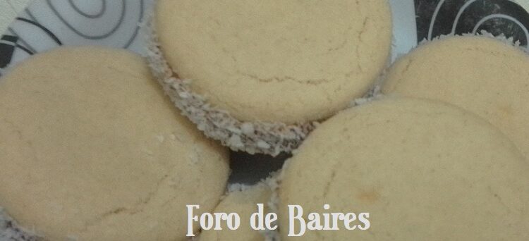 Los alfajores de maicena, su historia y su exquisita combinación para disfrutarlos mejor