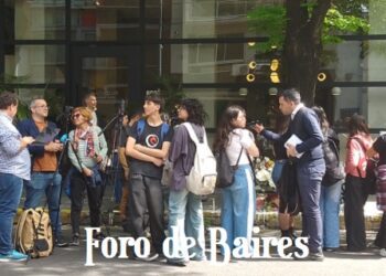 La muerte de Liam Payne y la espera de sus fans en el Hotel Casasur