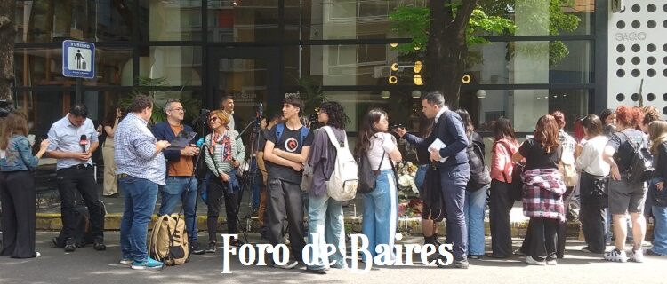 La muerte de Liam Payne y la espera de sus fans en el Hotel Casasur