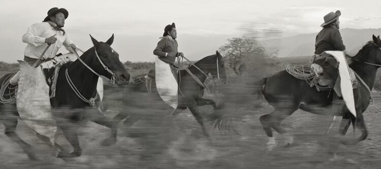 «Gaucho Gaucho», una película dirigida por Michael Dweck y Gregory Kershaw