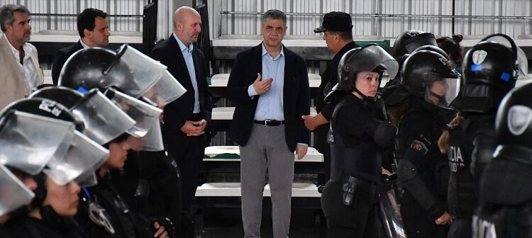 La Ciudad ya tiene un cuerpo especial de policías mujeres para el ordenamiento de las manifestaciones