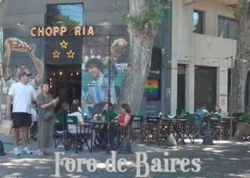 En Palermo la gente camina mucho pero compra poco
