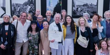 La Legislatura porteña entregó la declaración de Interés Cultural a la obra teatral “Ya nadie recuerda a Frederic Chopin”