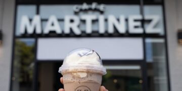 Una encuesta realizada por Café Martínez revela que el amor por el café no tiene temporada