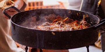 «Asado de obra y brasas de identidad», todo en un programa de TV