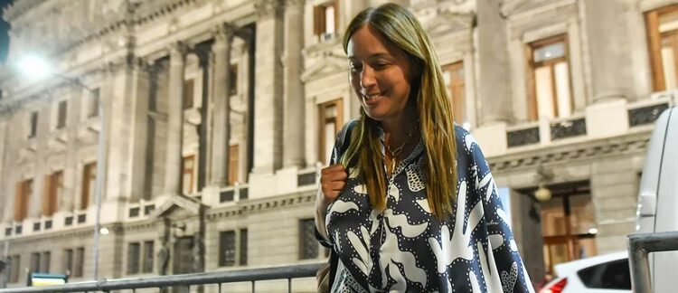 María Eugenia Vidal: «Cuanto más se divide el voto del PRO, más fuerte se vuelve el kirchnerismo»