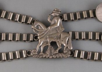 Inaugura la muestra “Platería argentina, una pasión. Un siglo de coleccionismo”