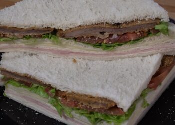Sándwiches de miga: un clásico argentino que trasciende generaciones