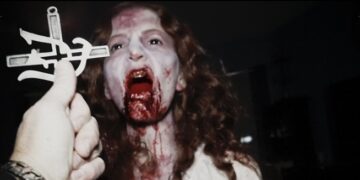 Cuando el demonio llama, una película de Carmelo y Nicholas Chimera