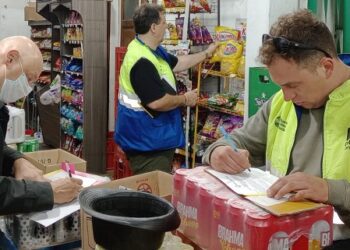 Defensa al Consumidor retiró de circulación 558 productos vencidos y mal rotulados en autoservicios porteños