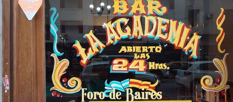 El bar notable «La Academia» reabrió sus puertas