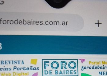 Las personas que utilizan un solo dedo para escribir en el celular poseen ciertos rasgos particulares