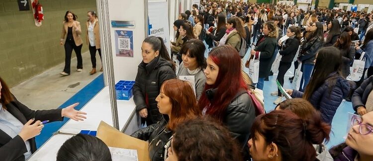 Expo Empleo Barrial: Oportunidades Laborales en Boedo