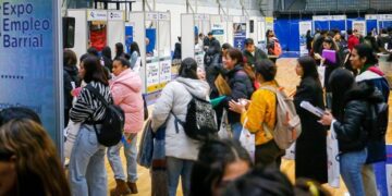 Más de 620 Personas participaron de Expo Empleo Barrial en Boedo