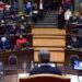 La Legislatura aprobó que los jubilados que cobren hasta 2,5 haberes mínimos viajen gratis en subtes