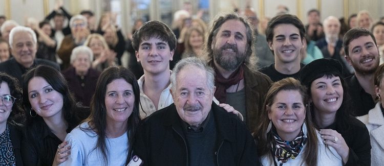 La Legislatura declaró como Personalidad Destacada al fotógrafo Antonio Massa