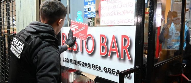 Policía de la Ciudad desarticuló dos puntos de venta de droga en Balvanera y Constitución: secuestraron 230 dosis de cocaína y marihuana
