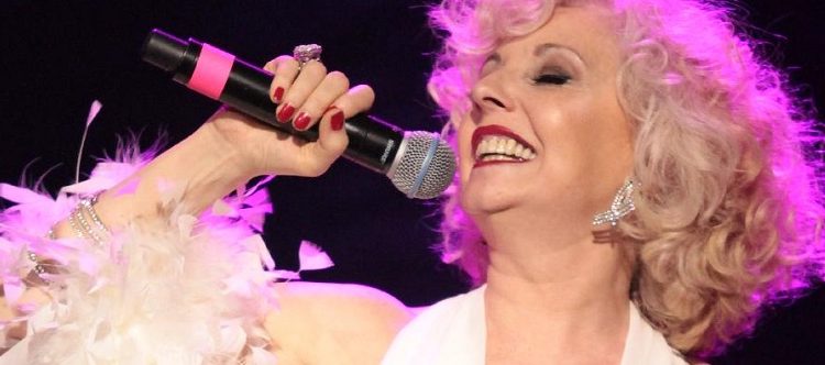 Ana María Cores se presentará este Jueves 04 en el Café «Las Violetas»