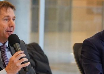 Resolución de la Ciudad para que trabajadores y empresas constituyan Fondos de Cese Laboral