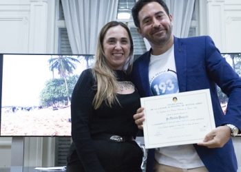 El Palacio legislativo entregó un beneplácito a Nicolás Pasquali, el primer argentino en recorrer todos los países del mundo
