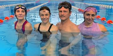 Subacuática: la obra de teatro en una piscina de Palermo