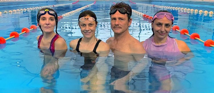 Subacuática: la obra de teatro en una piscina de Palermo