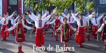 La Plaza «Inmigrantes de Armenia» fue el epicentro de múltiples festejos entre vecinos y turistas