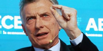 Mauricio Macri propuso construir una mayoría legislativa y Santiago Caputo se mostró en sintonía