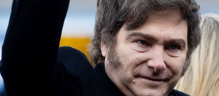 El Gobierno quiere derogar el artículo 2 de la CN que establece el culto católico en Argentina